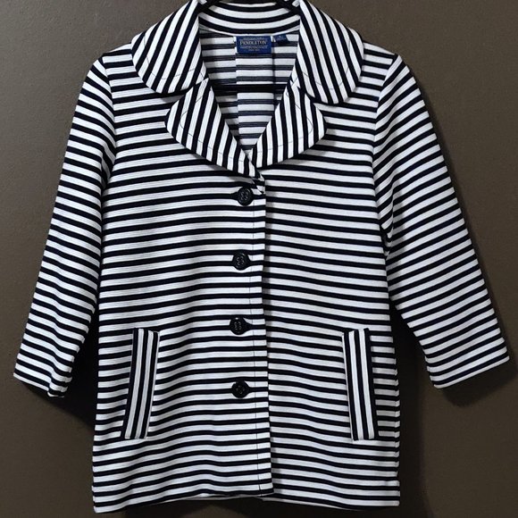 Pendleton Jackets & Blazers - Pendleton Black and White Striped Jacket SIZE SMALL PETITE